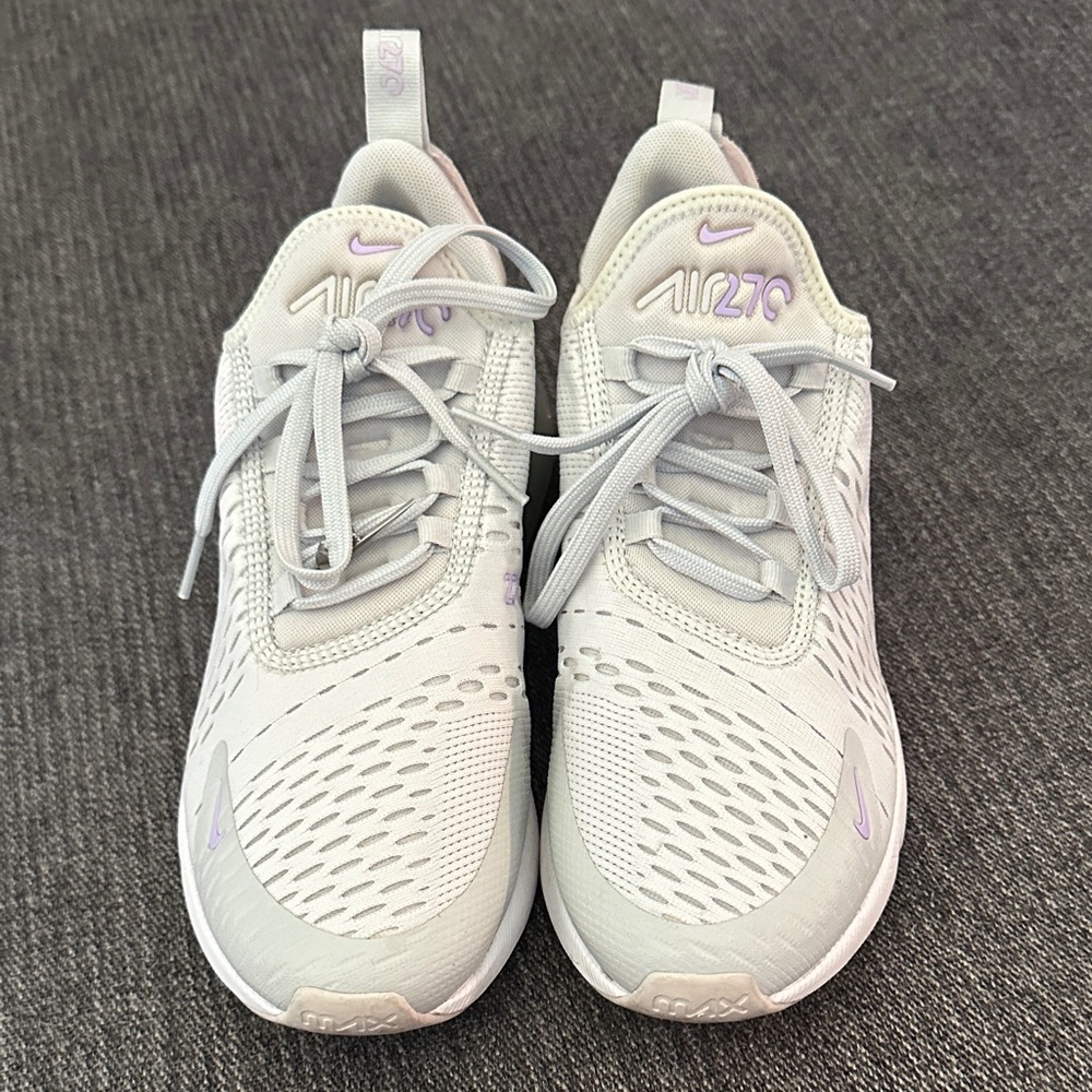 Nike Air Max 270s Photon Dust/Lilac (9)
